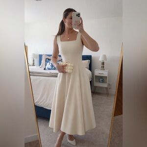 Waters and Watters Classic Cream Scoop Neck Maxi wedding Dress
